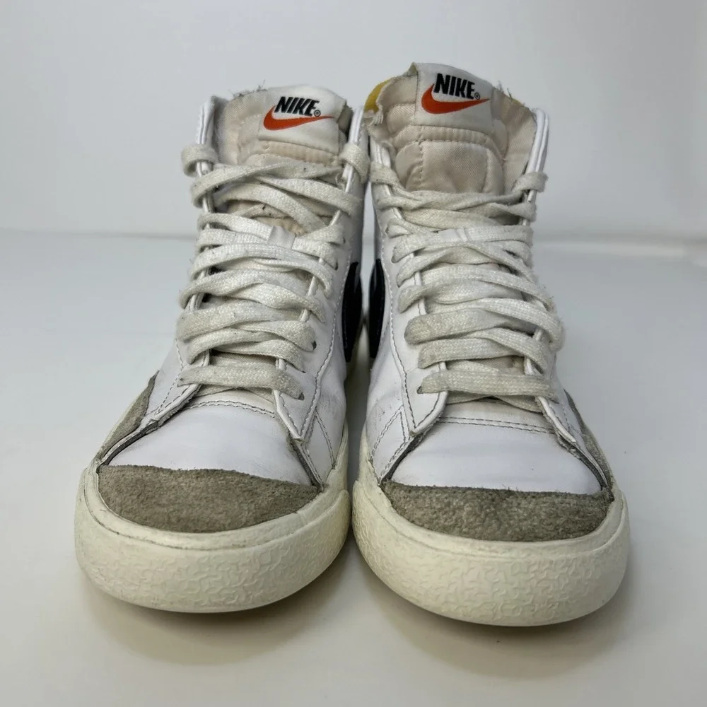Nike Blazer Mid 77 Vintage White‎ Black Sail CZ1055-100 Women's Size 7 High Top